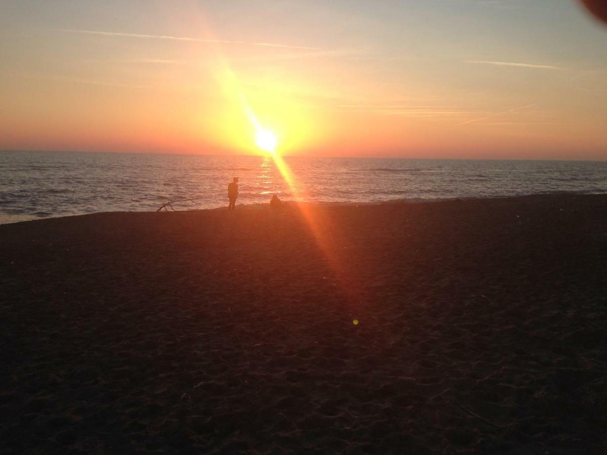 Casa Daniele Lägenhet Lido di Ostia Exteriör bild