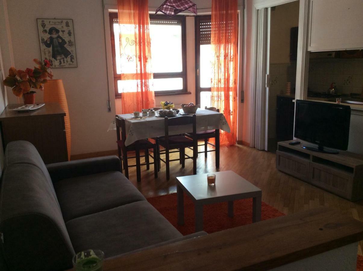 Casa Daniele Lägenhet Lido di Ostia Exteriör bild
