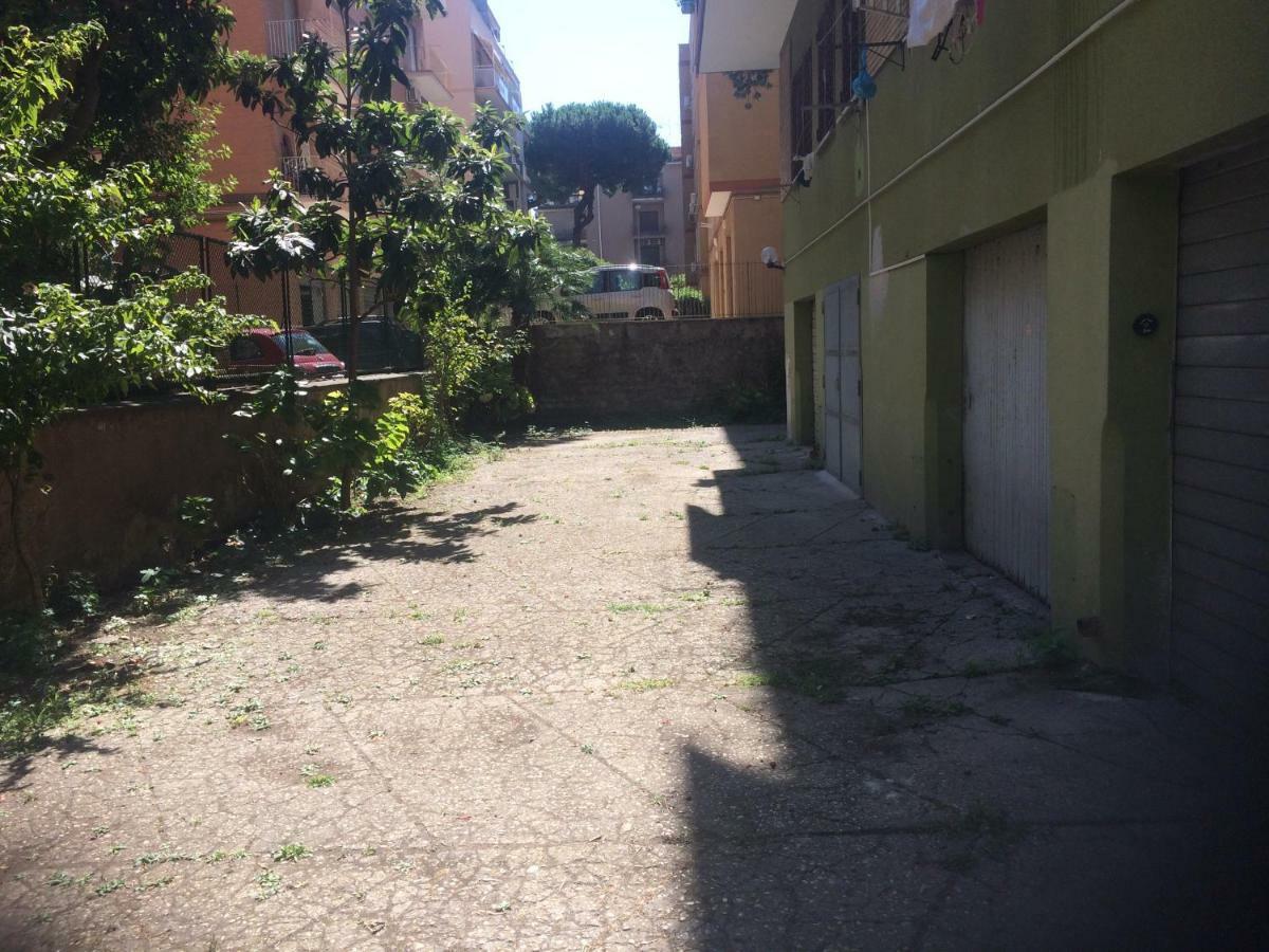 Casa Daniele Lägenhet Lido di Ostia Exteriör bild