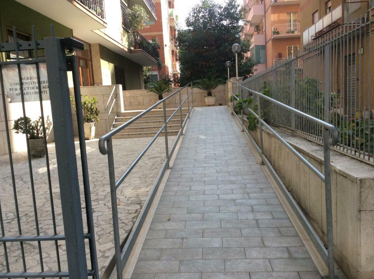 Casa Daniele Lägenhet Lido di Ostia Exteriör bild